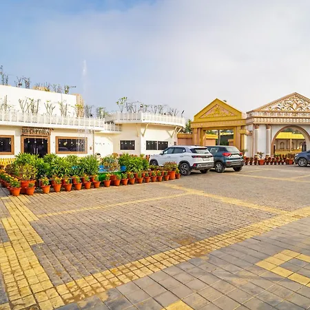 Aapno Ghar Resort & Amusement Park-3